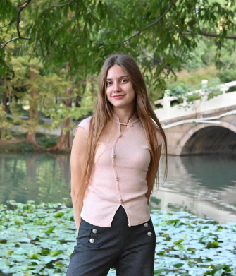 莫斯科俄汉口译员 Maria Kaz